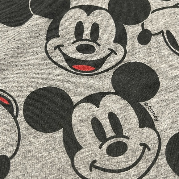 EUC Unisex Abercrombie Kids X Disney Mickey Mouse Long Sleeve Shirt Black/Grey - Picture 4 of 6